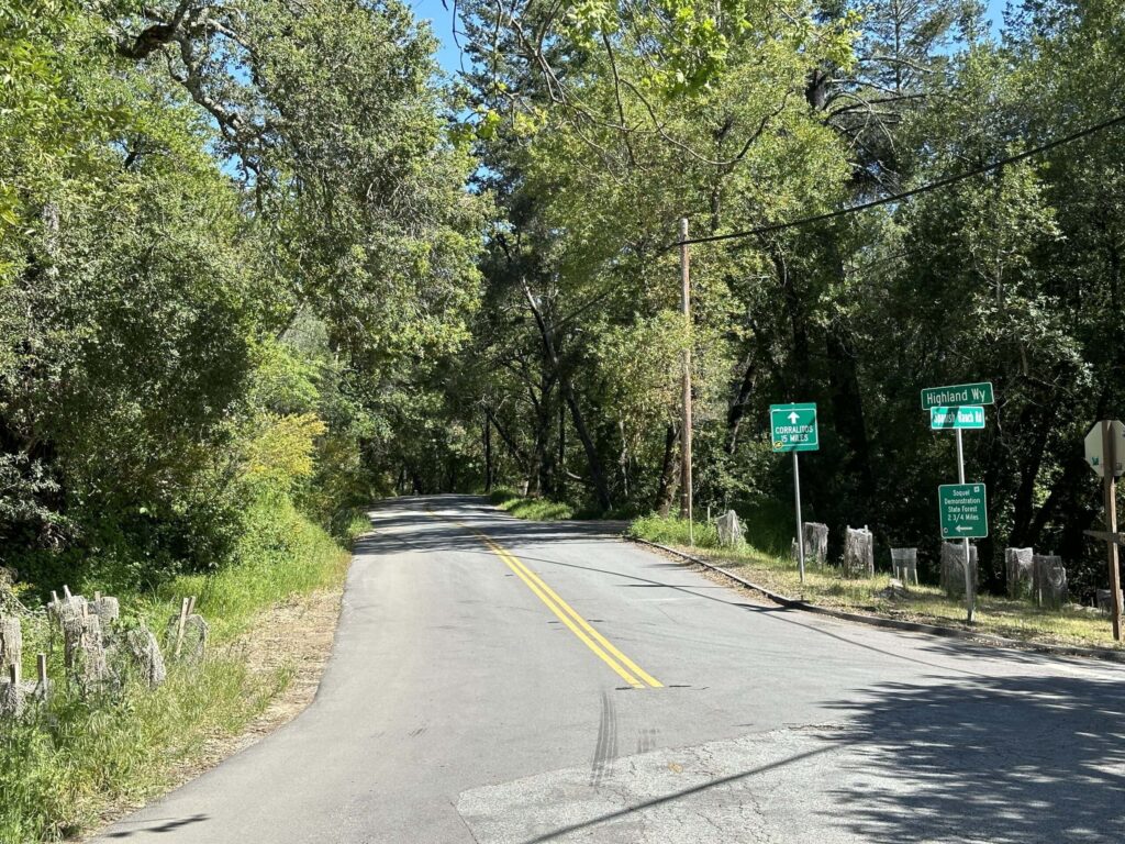 Left hand turn to stay on Highland Way on the way to Better Place Forests Santa Cruz