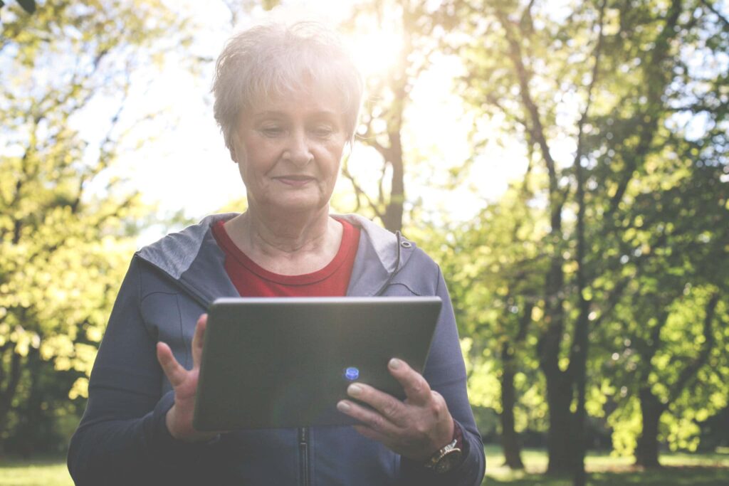 an older woman learns of ways to save on direct cremation costs